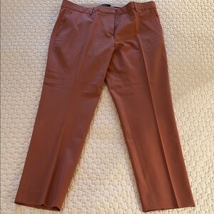 Theory Nantucket red pants, tapered leg, shell 96% wool and 4% Elastane.